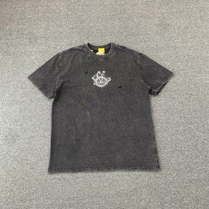 Gallery Cream Short Sleeve Tear and Eye Letter Print